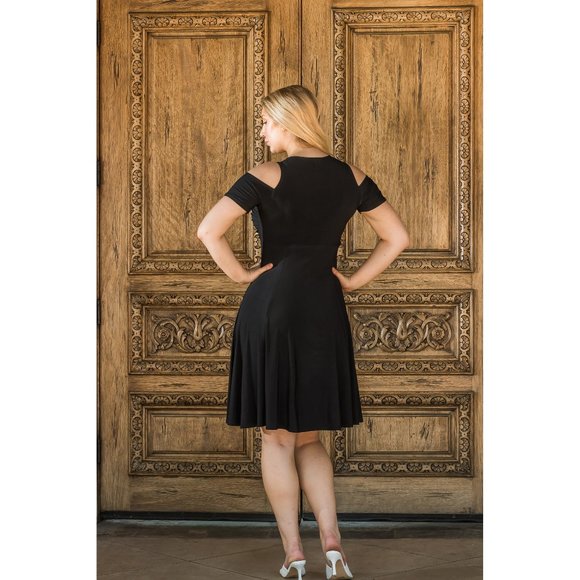 Funfash Plus Size Open Shoulders Black Dress - Picture 3 of 16